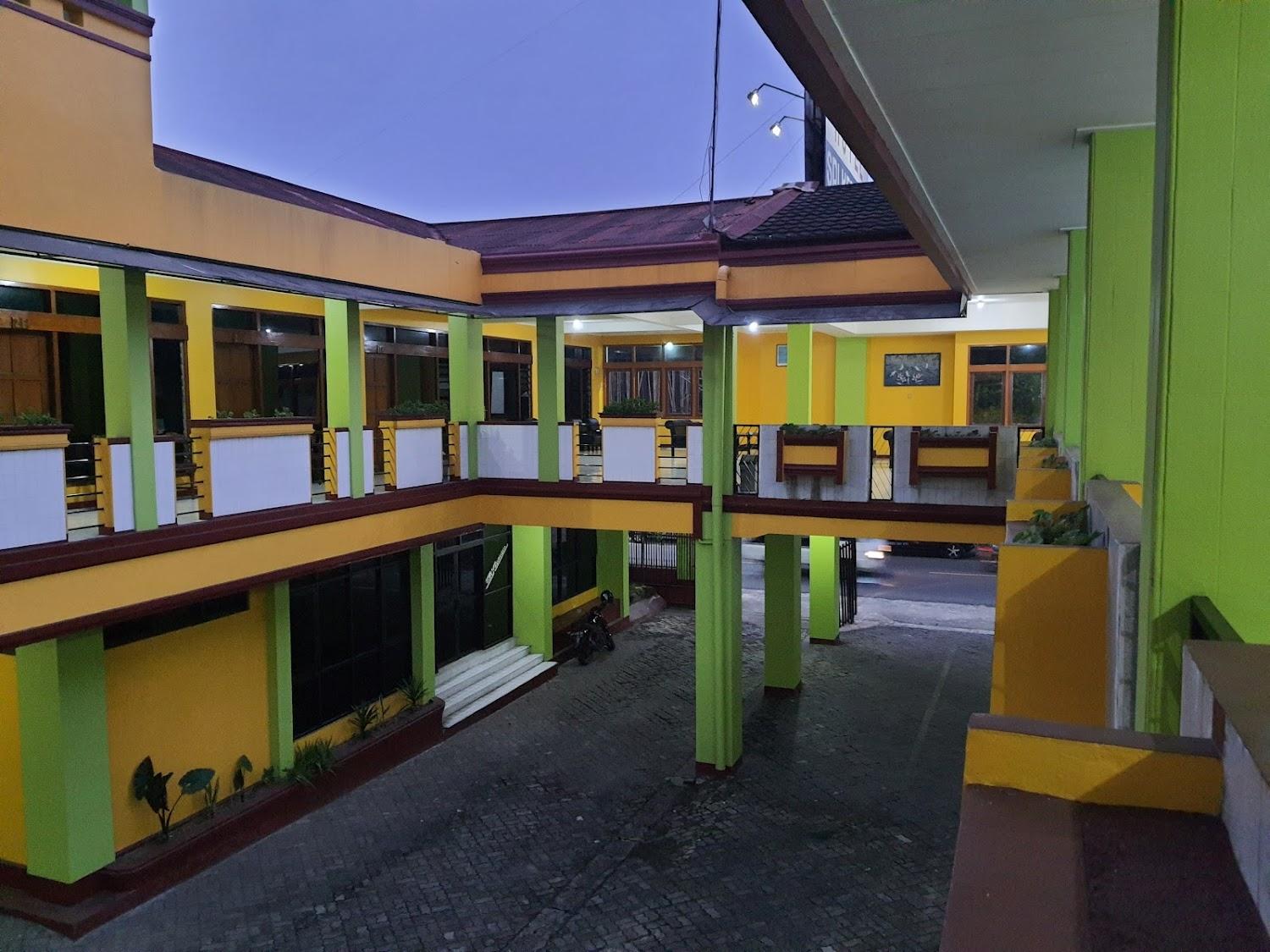 Cover Image for Hotel Sri Kencono