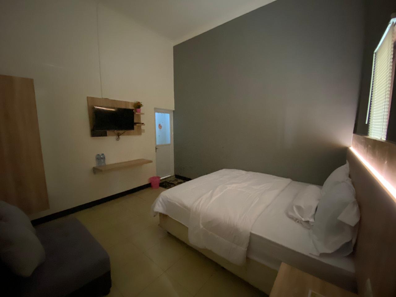 Cover Image for Penginapan Murah Maospati 1