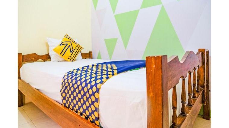 Cover Image for SPOT ON 2368 Dahlia Homestay Family Residence