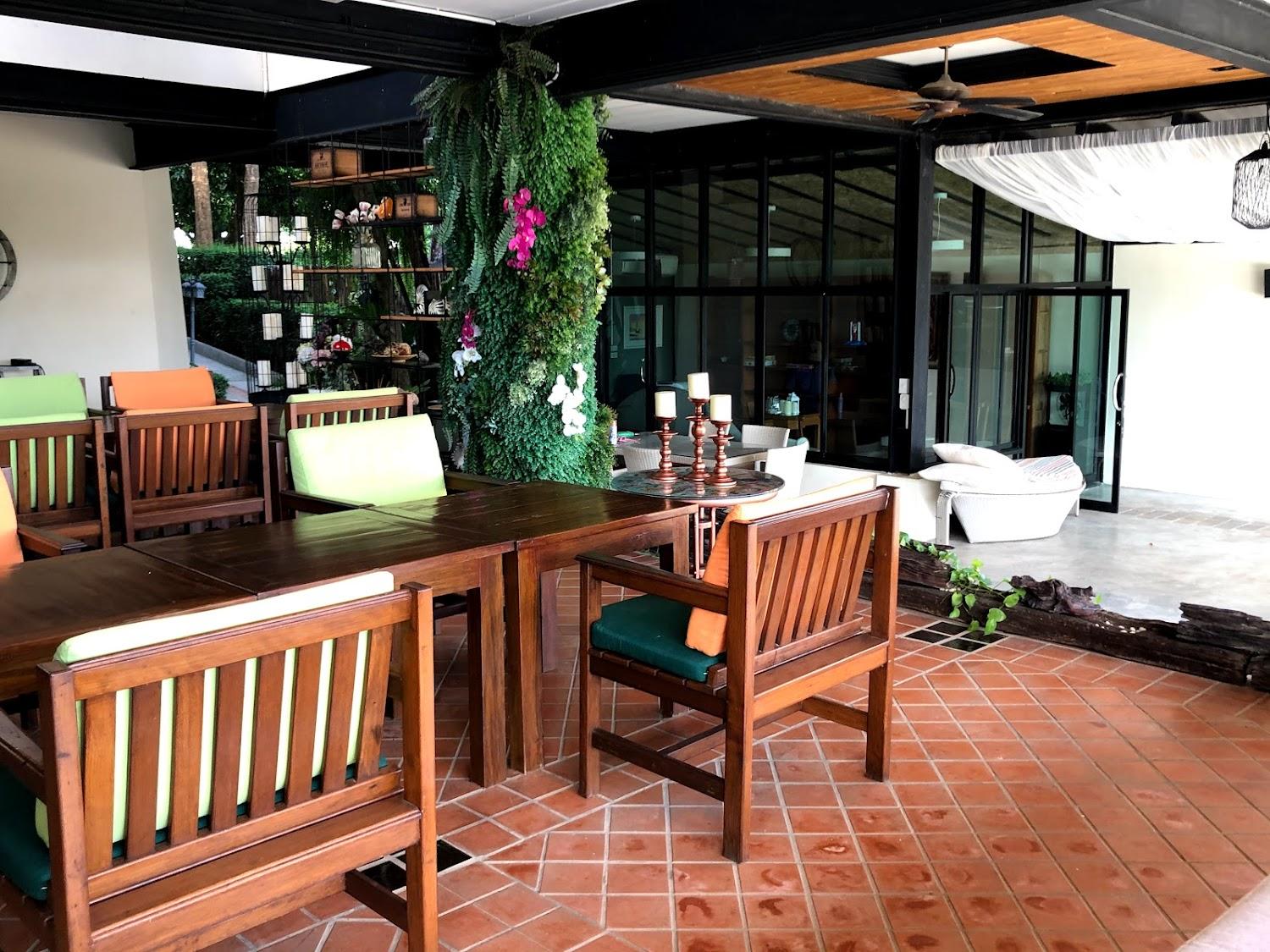 Cover Image for Ploy Resort