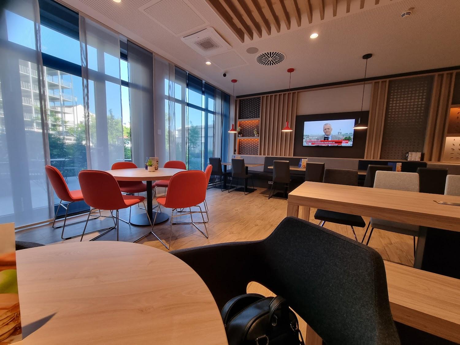 Cover Image for Holiday Inn Express Rosenheim, an IHG Hotel