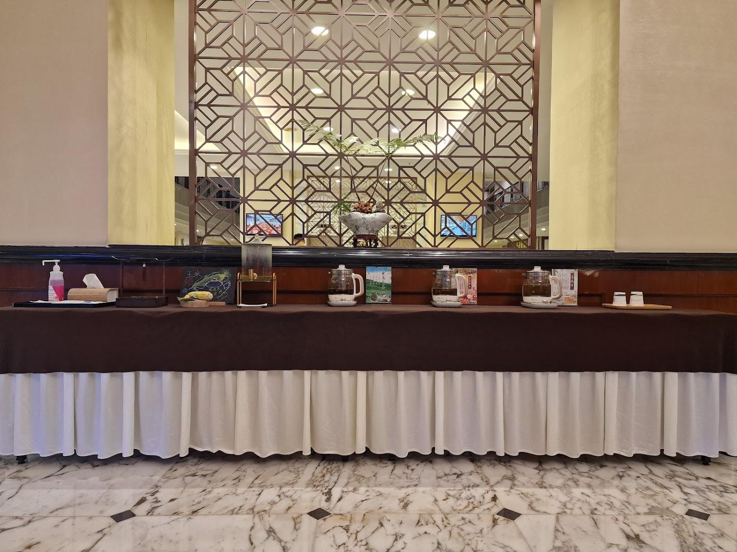 Cover Image for Fujian West Lake Hotel