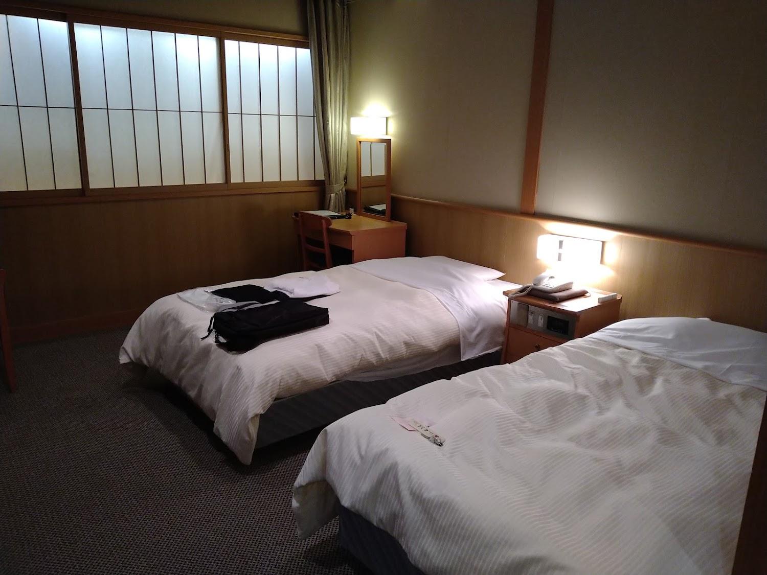 Cover Image for Hotel New Mitoya
