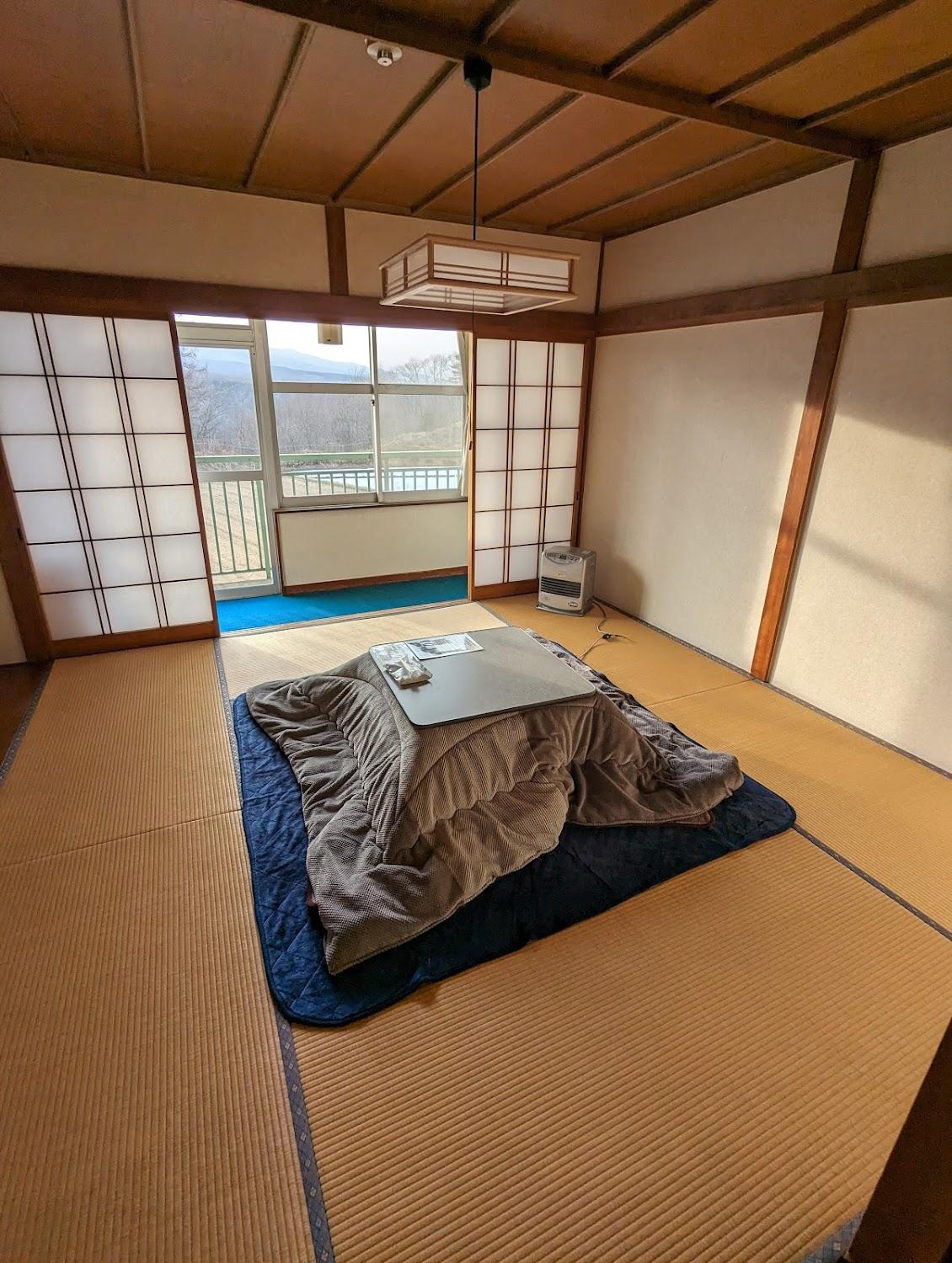 Cover Image for 野辺山高原民宿りんどう
