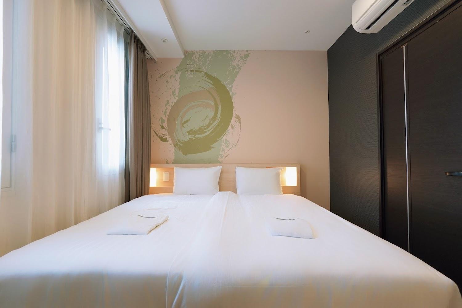 Cover Image for Park Central Sakura Hotel