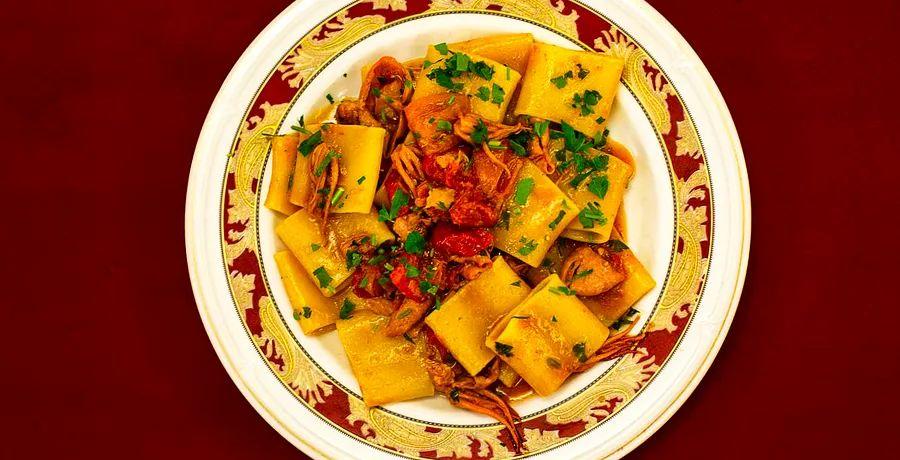 Cover Image for The Vanishing Classic Trattorias of Rome