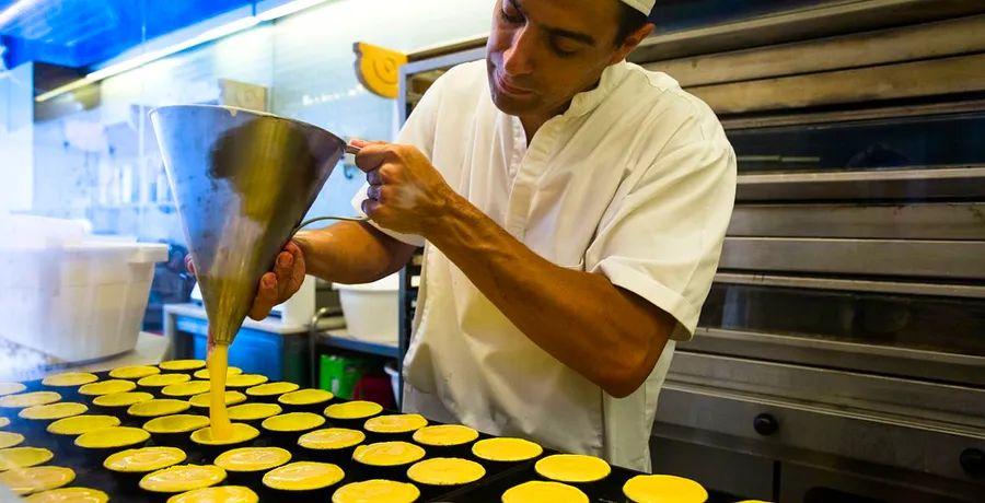 Cover Image for Without Tourists, the Future of Portuguese Cuisine Remains Uncertain