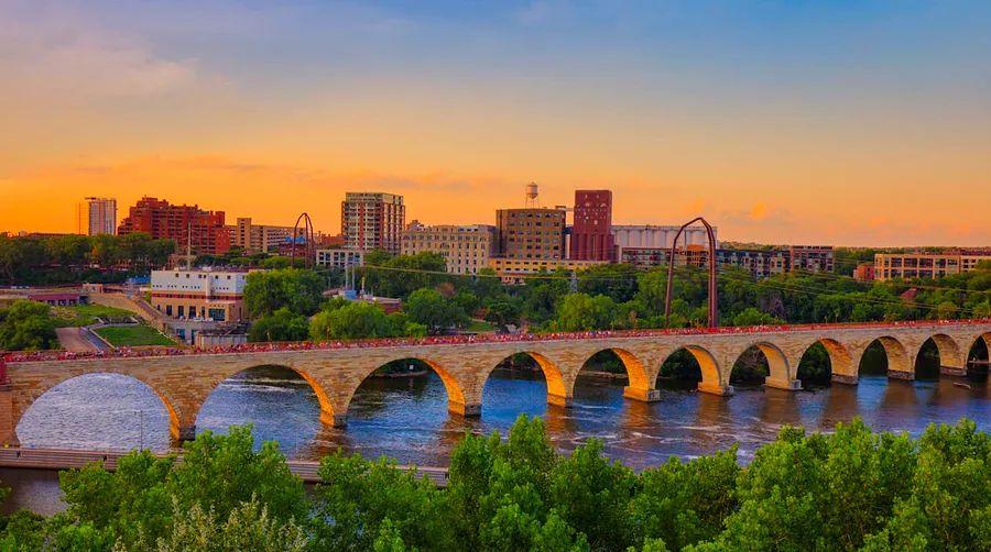 Cover Image for Your ultimate guide to visiting Minneapolis for the first time