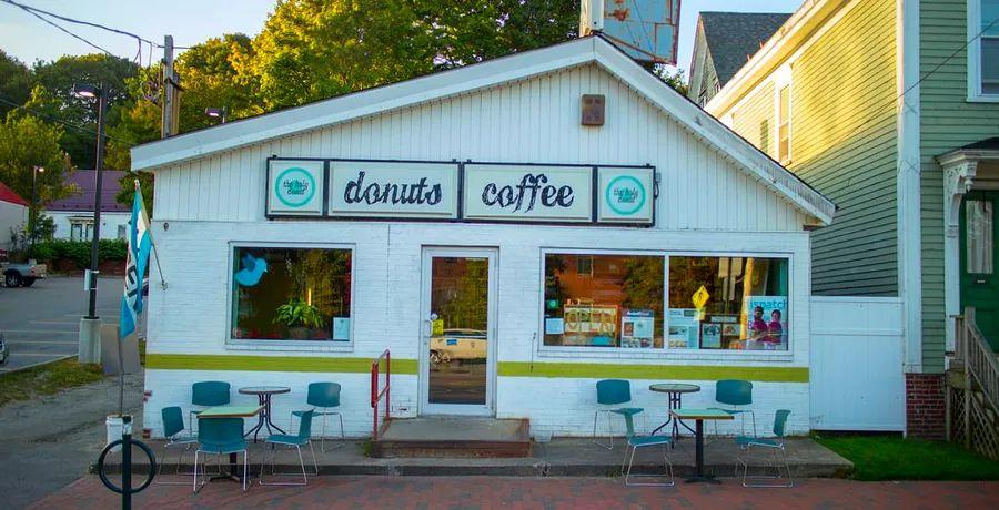 Cover Image for Dining Options Near Portland International Jetport (PWM)