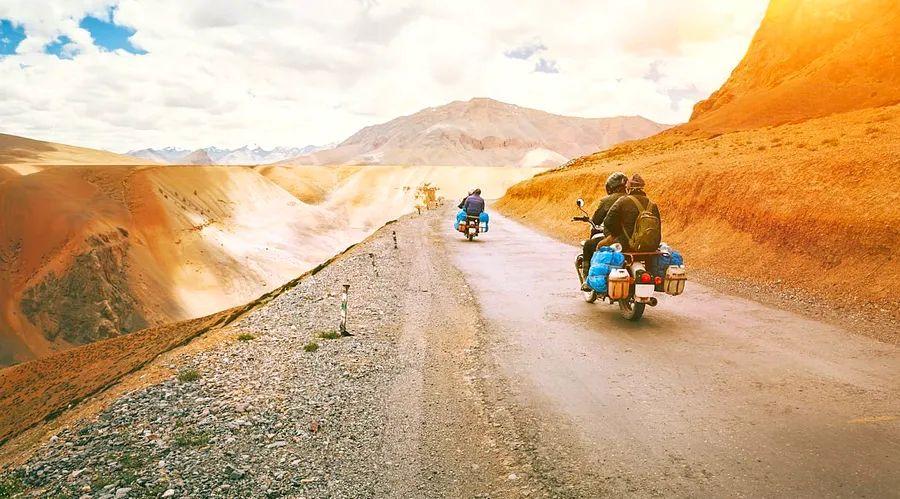 Cover Image for 9 Amazing Road Trips to Experience the Beauty of India