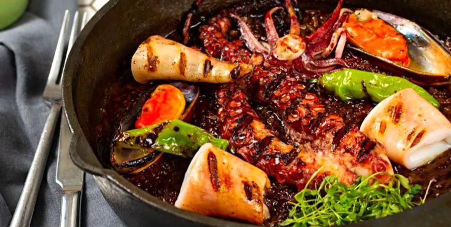 Cover Image for 33 Must-Visit Restaurants in Rio de Janeiro