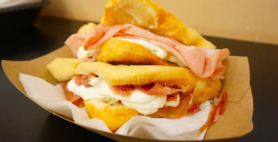 Cover Image for The 18 Must-Visit Restaurants in Bologna