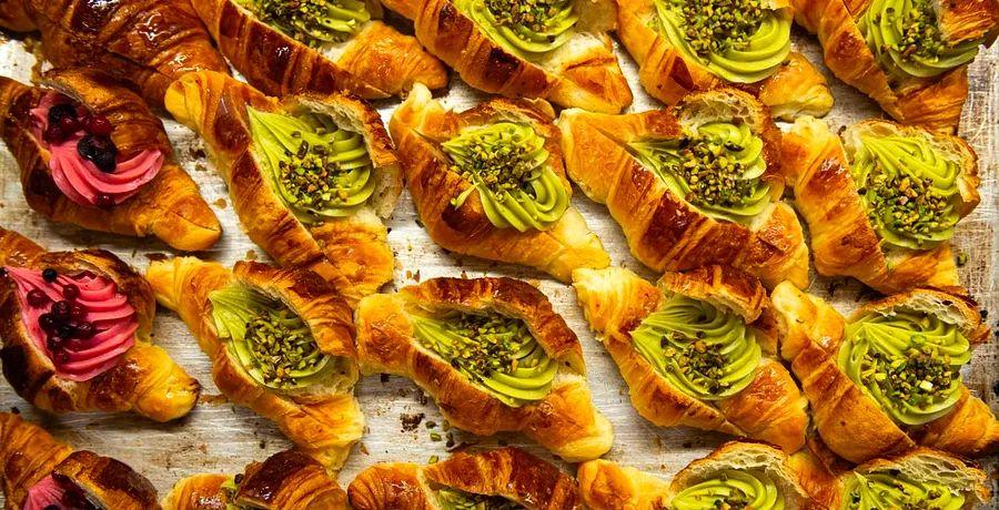 Cover Image for The Hottest Late-Night Party in Rome Happens at the Bakery