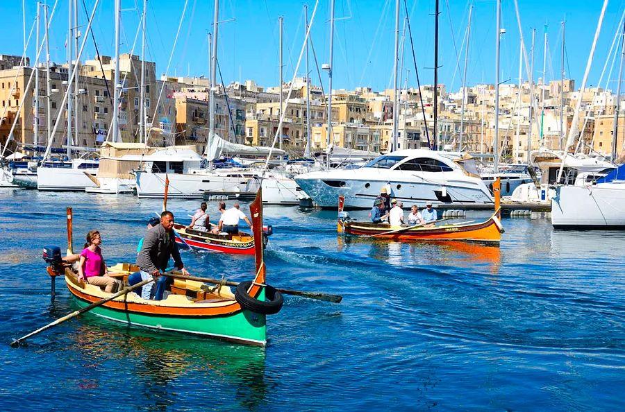 Cover Image for Navigating Malta: A Small Island Packed with Big Adventures