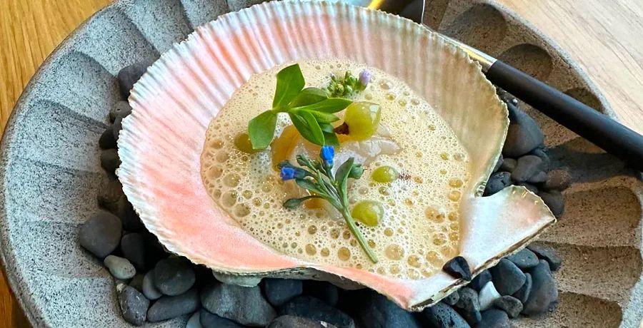 Cover Image for The 20 Must-Try Restaurants in Reykjavík