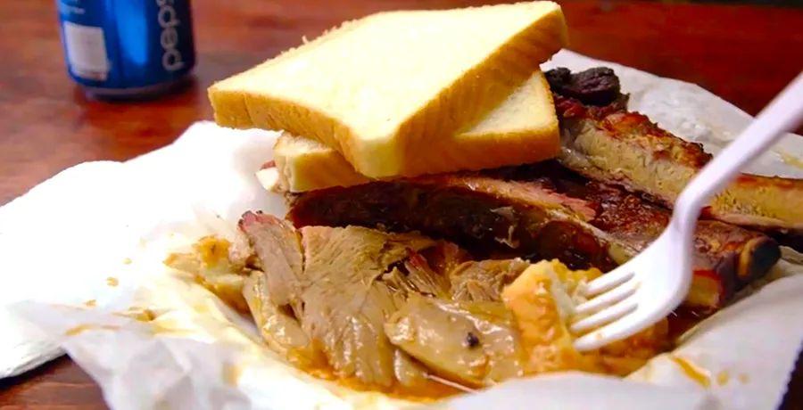 Cover Image for Top 15 Dining Experiences in Tuscaloosa, Home of the University of Alabama