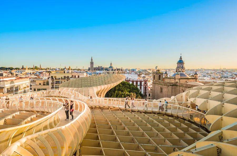 Cover Image for Top 10 Autumn Destinations in Europe