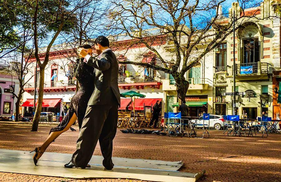 Cover Image for 15 Unforgettable Experiences in Buenos Aires