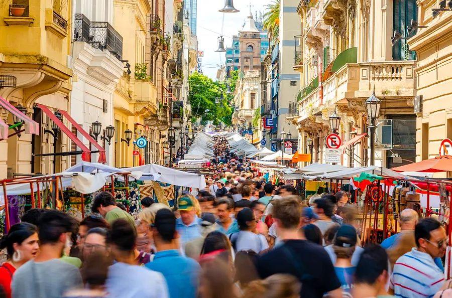 Cover Image for What is the ideal time to visit Buenos Aires?