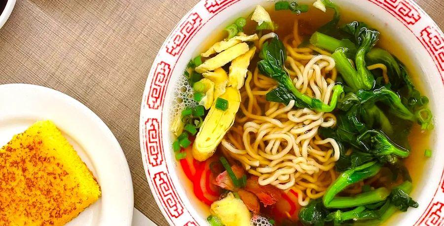 Cover Image for The 38 Must-Try Restaurants in Honolulu