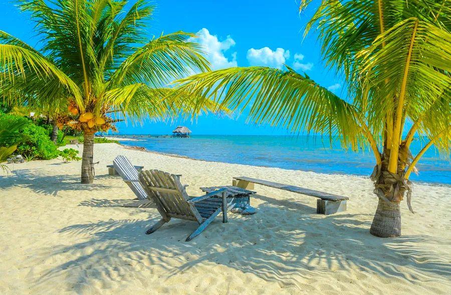 Cover Image for The 14 top beaches in Central America
