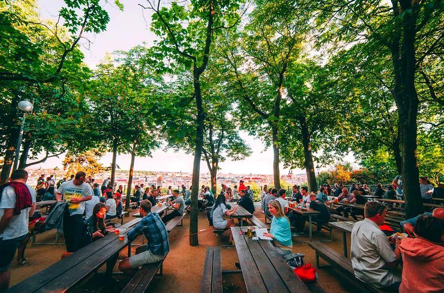 Cover Image for 12 top free activities to experience in Prague