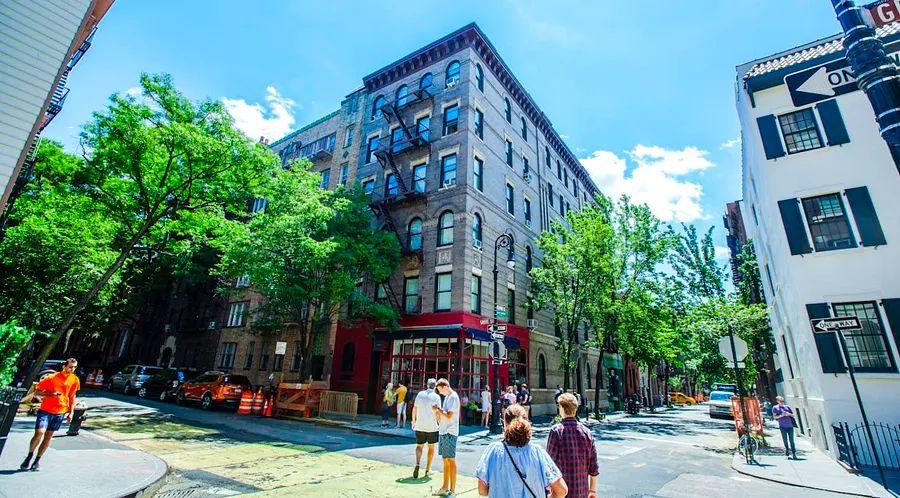 Cover Image for Experience New York City as seen in 'Friends'