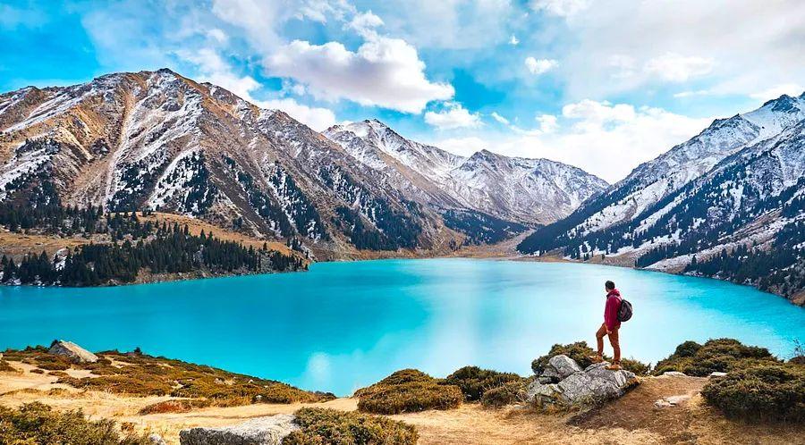 Cover Image for 10 Amazing Experiences to Enjoy in Kazakhstan