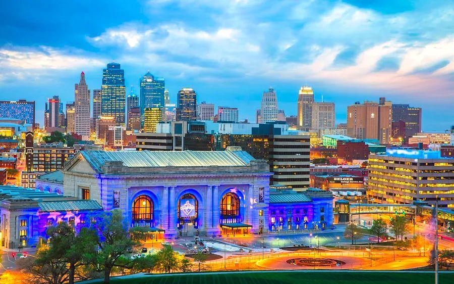 Cover Image for 14 Reasons to Choose Kansas City for Your Next Adventure