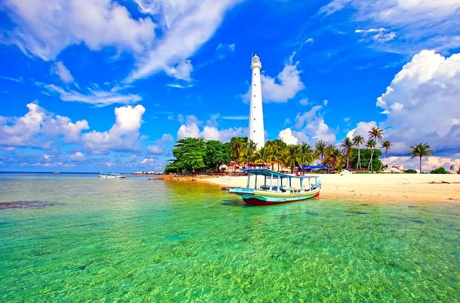 Cover Image for 5 incredible beaches in Indonesia you might not know about