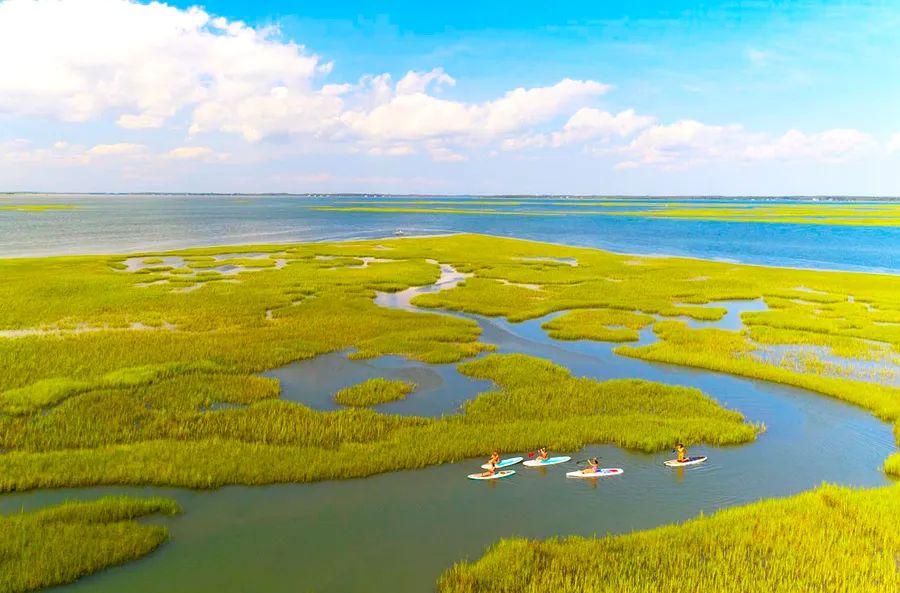 Cover Image for Five destinations for a Memorial Day Weekend getaway