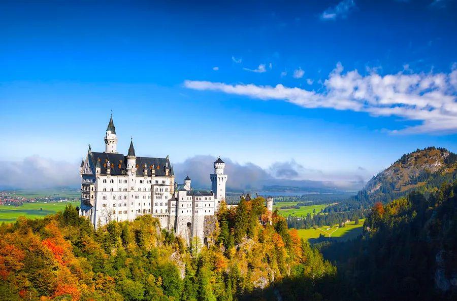 Cover Image for The 6 top road trips to discover Germany