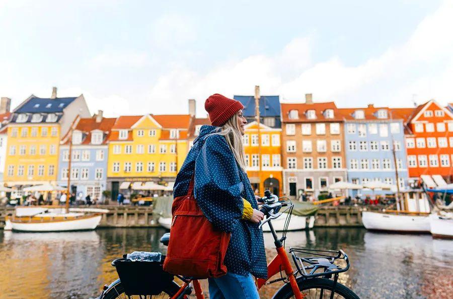 Cover Image for 15 Budget Travel Tips for Copenhagen