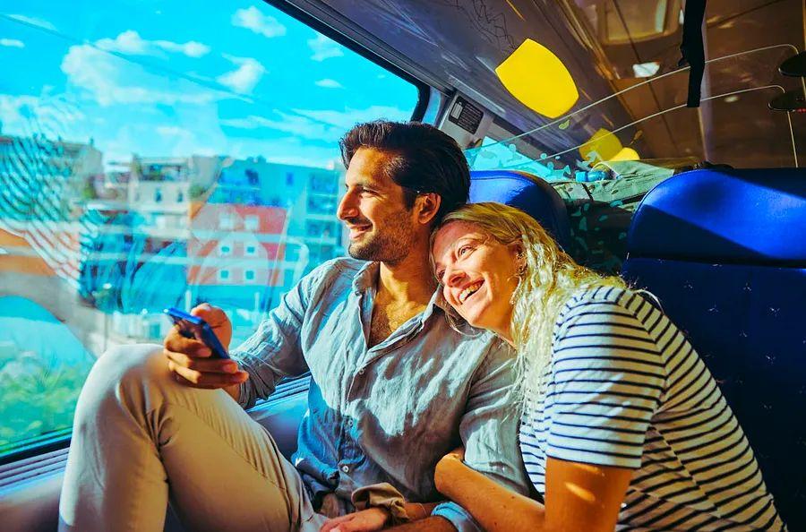 Cover Image for Discover the untamed beauty of the Côte d’Azur by train
