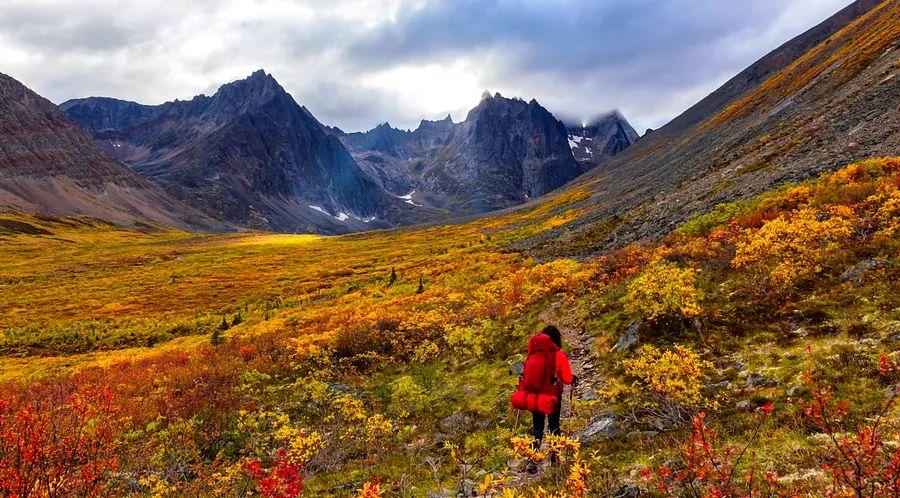 Cover Image for 16 Unforgettable Hikes in Canada