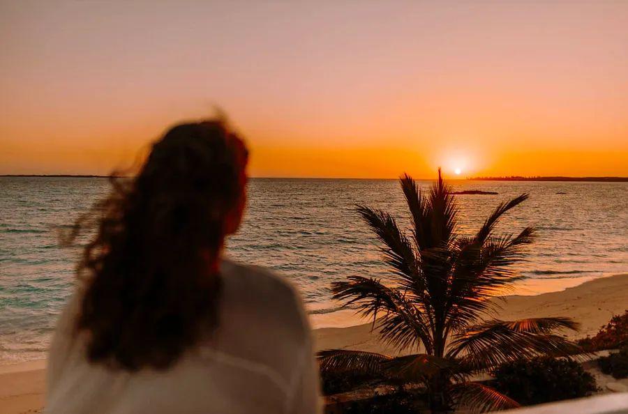 Cover Image for The top 8 destinations to explore in the Bahamas