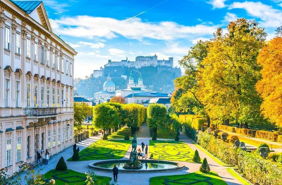 Cover Image for Top 12 attractions in Salzburg
