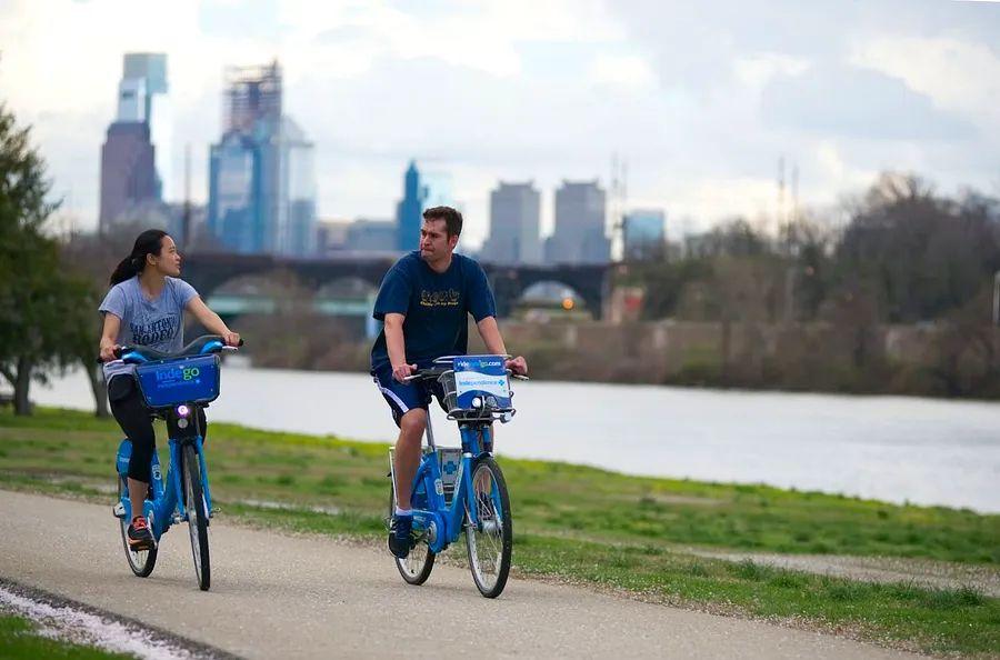 Cover Image for The 6 top ways to explore Philadelphia
