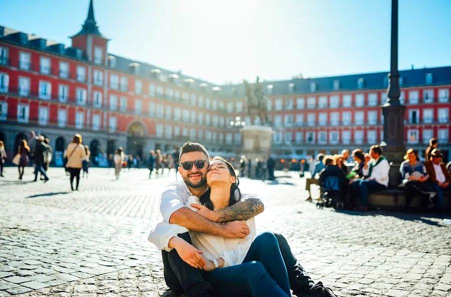 Cover Image for A week exploring the vibrant, artistic spirit of Madrid