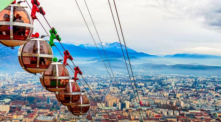 Cover Image for Top 5 Excursions from Lyon