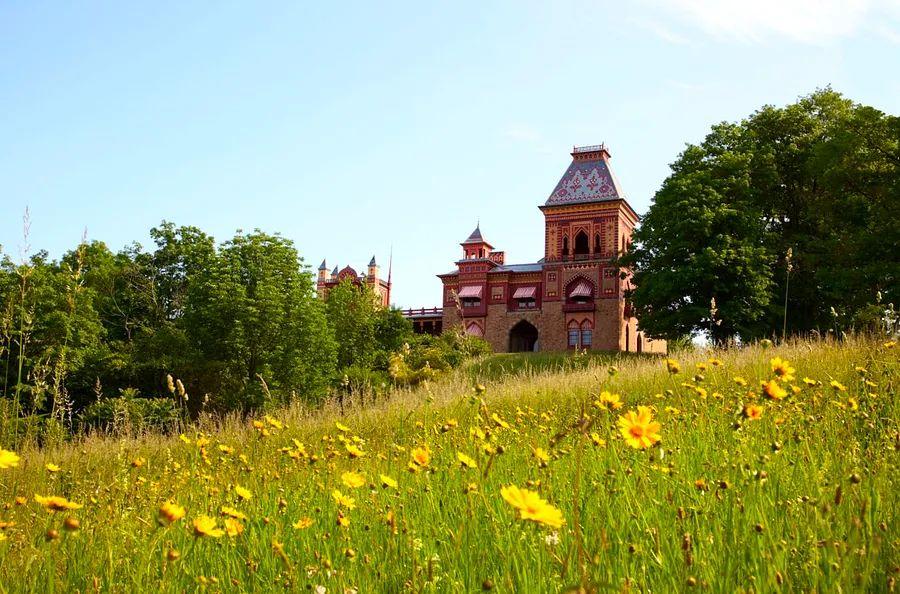 Cover Image for Overall Trip: An affordable and quick escape to the Catskills for two
