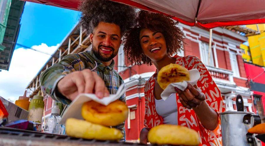 Cover Image for Top 9 Must-Try Dishes in Colombia