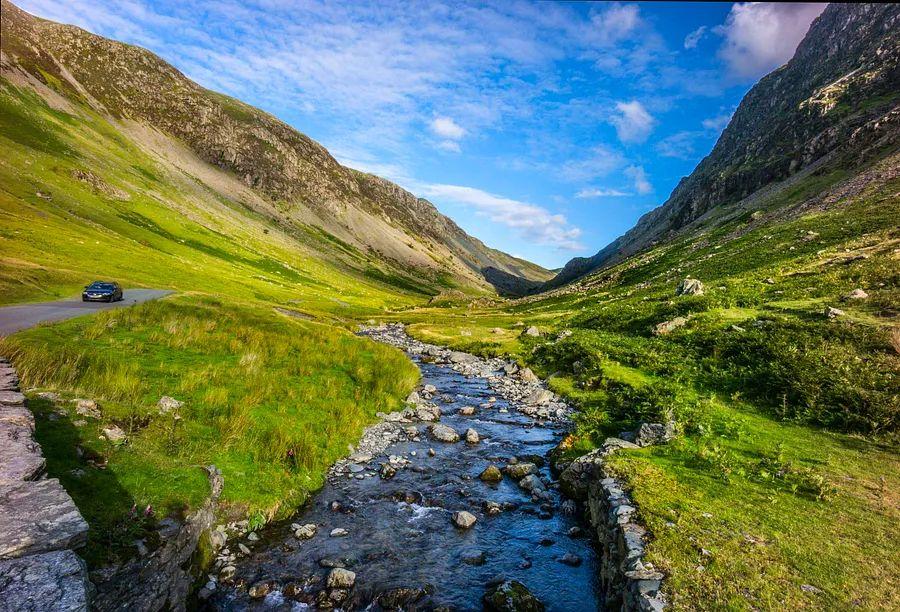 Cover Image for UK Road Trip: Discover the Beauty of Britain’s National Parks