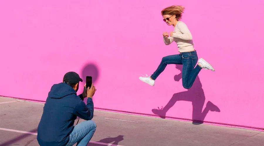 Cover Image for These 5 Gorgeous Pink Destinations Make Every Day a Barbie World