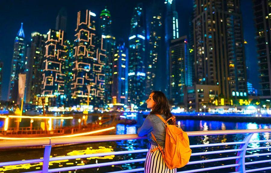 Cover Image for Step into the future by exploring these sci-fi cities.