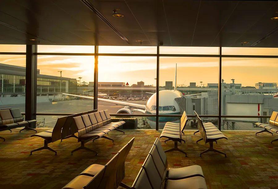 Cover Image for Enjoy hassle-free travel with our Airport Guide.