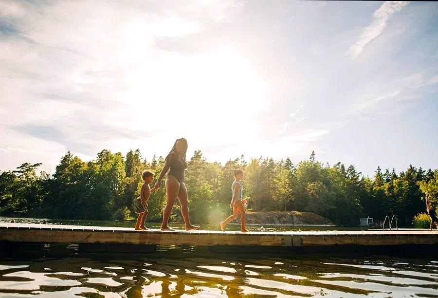 Cover Image for A concise guide to summer in Sweden and must-visit spots