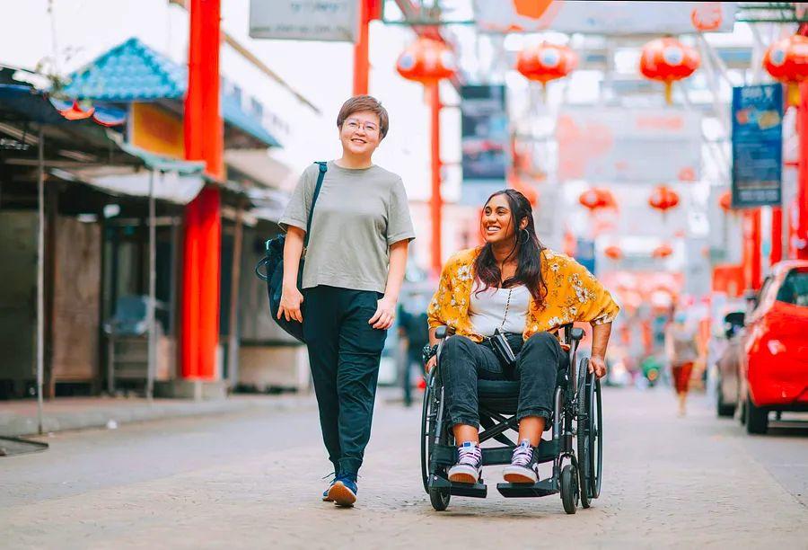 Cover Image for 10 Essential Wheelchair Travel Tips for Your Next Vacation