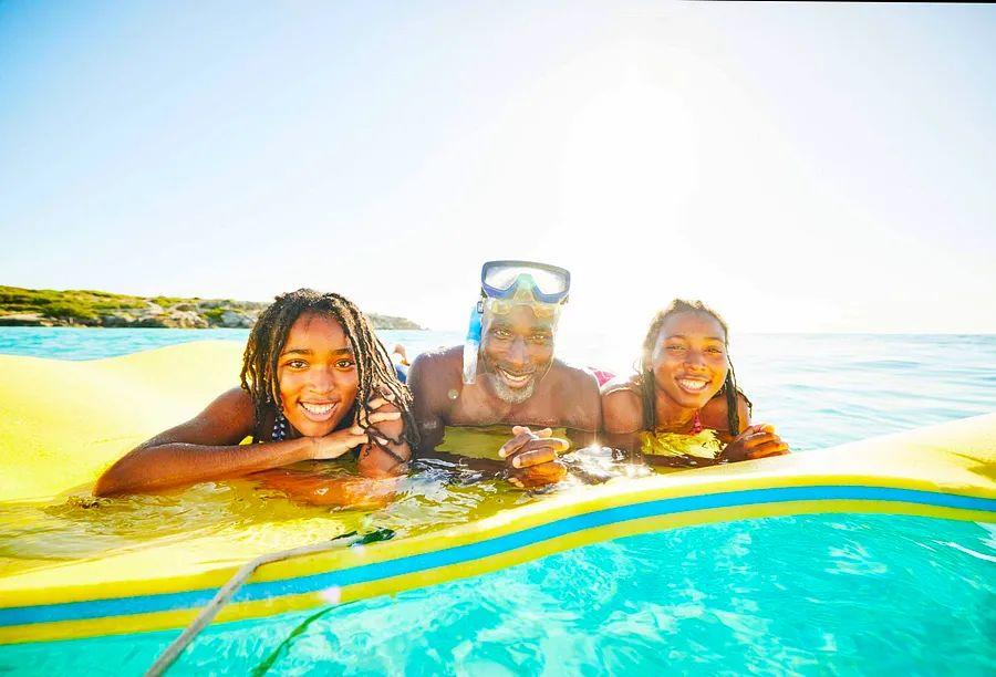 Cover Image for Explore the 15 top beach getaways in the US