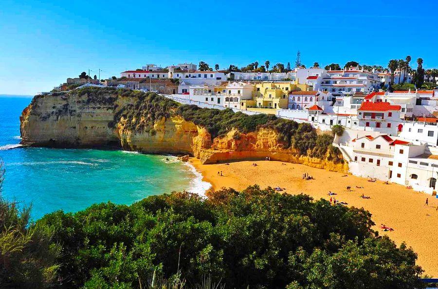 Cover Image for Top 10 European Beach Destinations to Call Home, According to Real Estate Experts